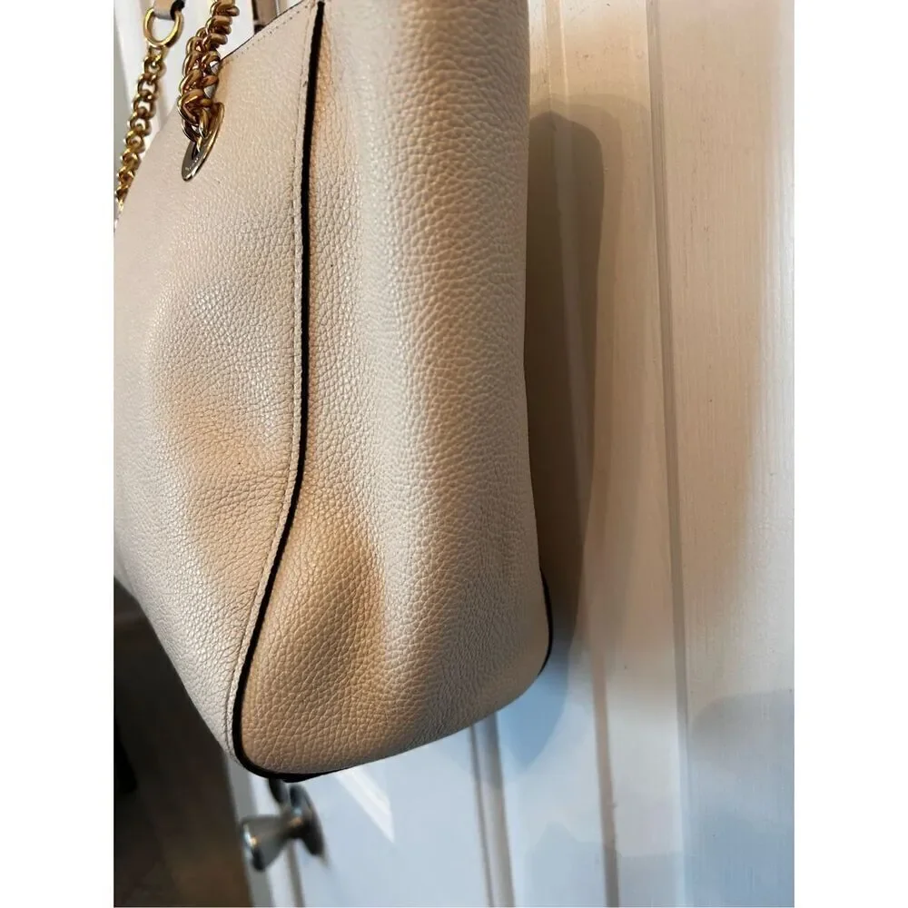 Coach TURNLOCK CHAIN TOTE 27 CHALK white or  Pebble Leather Shoulder Bab